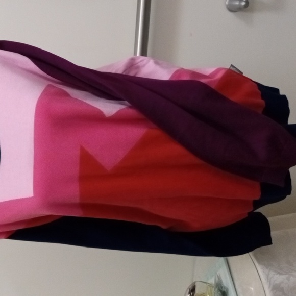 XXL color blocked sweater with 1 blue arm and 1 maroon with color fusion!!! EUC - Picture 2 of 8